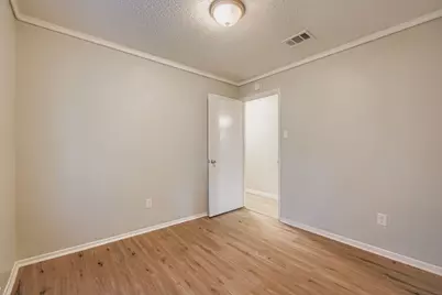 1917 Aspen Lane, Garland, TX 75044 - Photo 17