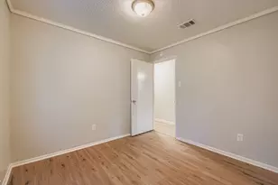 1917 Aspen Ln, Garland, TX 75044 - Photo 17