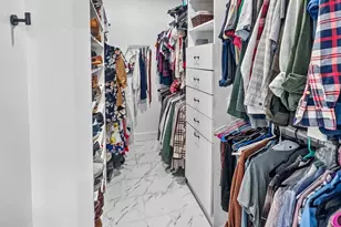 909 Plantation Dr, Lewisville, TX 75067 - Photo 15