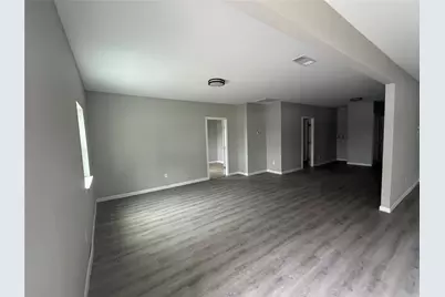 3411 McLean Street, Fort Worth, TX 76103 - Photo 3