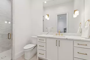 9143 Blf Holw Ct, Dallas, TX 75220 - Photo 25