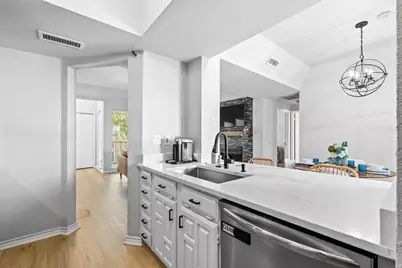 3105 San Jacinto Street #201, Dallas, TX 75204 - Photo 17