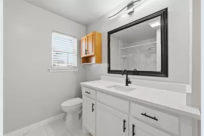 2015 Salem Street, Irving, TX 75061 - Photo 9