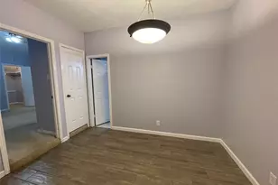 2105 Count Fleet Dr, Arlington, TX 76011 - Photo 15