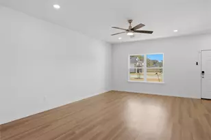 1613 Annabelle St, Cleburne, TX 76031 - Photo 11