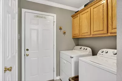 110 Memorial Drive, Gun Barrel City, TX 75156 - Photo 11