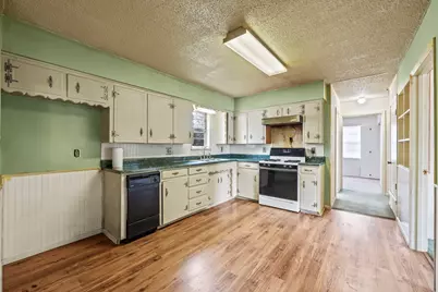 4026 Dixon Circle, Greenville, TX 75401 - Photo 5