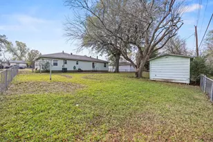 4026 Dixon Cir, Greenville, TX 75401 - Photo 23