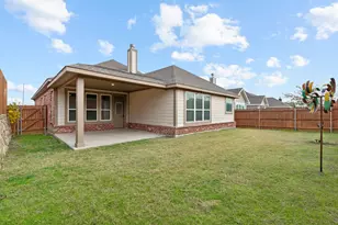 7337 Howling Coyote Ln, Fort Worth, TX 76131 - Photo 37