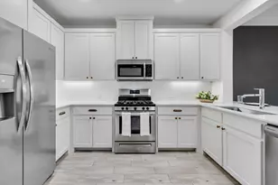 6525 Northern Dancer Dr, North Richland Hills, TX 76180 - Photo 5