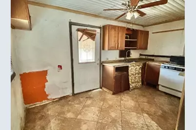 617 Oak Street, Garland, TX 75040 - Photo 9