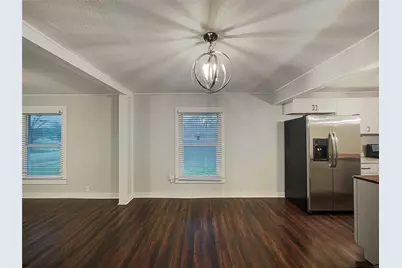 212 N 4th Street, Sanger, TX 76266 - Photo 9