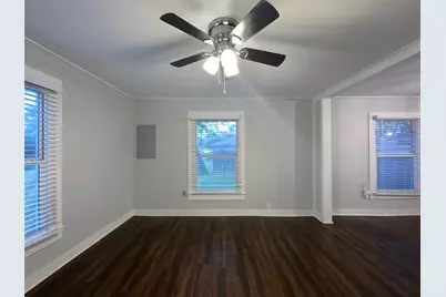 212 N 4th Street, Sanger, TX 76266 - Photo 7