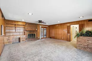 905 Daventry Dr, Garland, TX 75040 - Photo 5