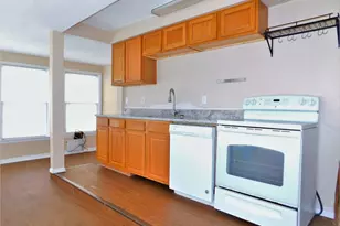 216 Maple St, Denton, TX 76201 - Photo 5