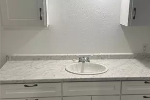 3716 Brook Valley St, Granbury, TX 76048 - Photo 11