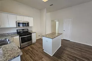 7851 Orland Park Cir, Fort Worth, TX 76137 - Photo 7