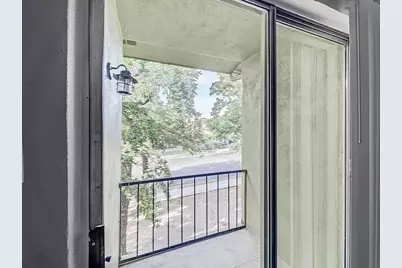 1901 Kingswood Court #1905, Denton, TX 76205 - Photo 7