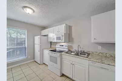 1901 Kingswood Court #1905, Denton, TX 76205 - Photo 3