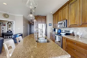 401 E Pearl St, Granbury, TX 76048 - Photo 7