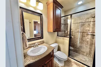 401 E Pearl Street #2204, Granbury, TX 76048 - Photo 19