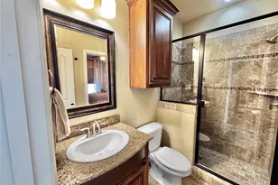 401 E Pearl St, Granbury, TX 76048 - Photo 19