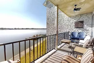 401 E Pearl St, Granbury, TX 76048 - Photo 17