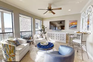 401 E Pearl St, Granbury, TX 76048 - Photo 13