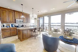 401 E Pearl St, Granbury, TX 76048 - Photo 9