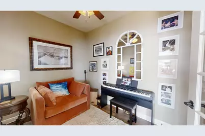401 E Pearl Street #2204, Granbury, TX 76048 - Photo 15