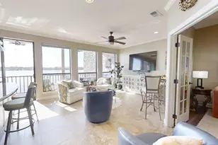 401 E Pearl St, Granbury, TX 76048 - Photo 13