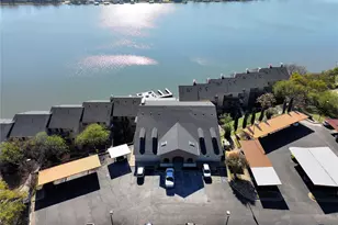 401 E Pearl St, Granbury, TX 76048 - Photo 3