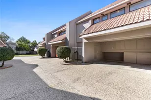 4526 Glenwick Ln, Dallas, TX 75205 - Photo 3