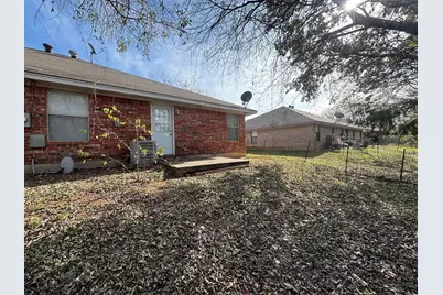 112 Honey Bee Drive #114, Joshua, TX 76058 - Photo 13