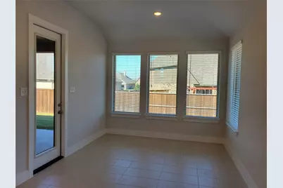 5104 Beautyberry Drive, Fort Worth, TX 76036 - Photo 5