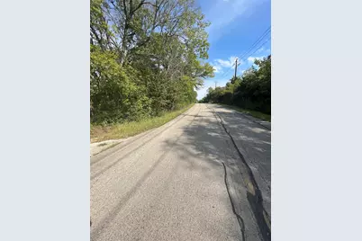 215 N Houston School Road, Lancaster, TX 75146 - Photo 13