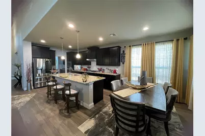 1100 Whispering Hill Drive, Mansfield, TX 76063 - Photo 5