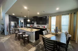 1100 Whispering Hl Dr, Mansfield, TX 76063 - Photo 5