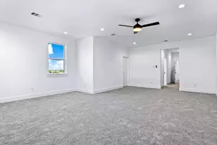 1605 Logan St, Fort Worth, TX 76104 - Photo 11