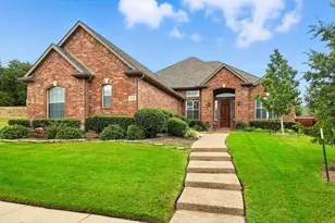 1620 Terrace Dr, Lantana, TX 76226 - Photo 1