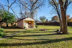 2730 Larkspur Ln, Dallas, TX 75233 - Photo 27