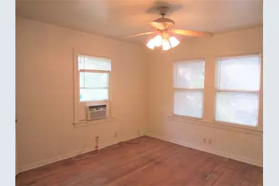 908 Greenlee Street, Denton, TX 76201 - Photo 7