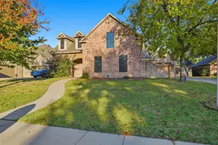 2205 Jefferson Trail, Denton, TX 76205 - Photo 1