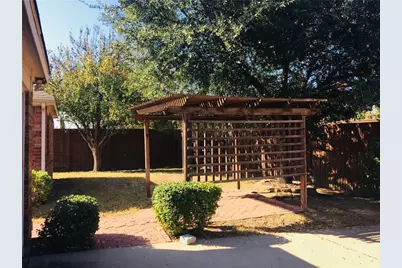 9410 Shirland Lane, Frisco, TX 75035 - Photo 5