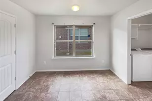 2052 Fair Weather Dr, Lancaster, TX 75146 - Photo 11