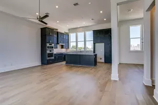 203 Carroll St, Fort Worth, TX 76107 - Photo 5