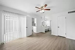 6082 Dooley Dr, The Colony, TX 75056 - Photo 9