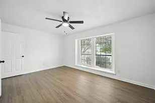 6082 Dooley Dr, The Colony, TX 75056 - Photo 13