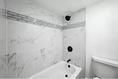 6082 Dooley Drive, The Colony, TX 75056 - Photo 11