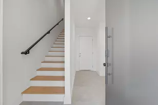 4517 Munger Ave, Dallas, TX 75204 - Photo 39